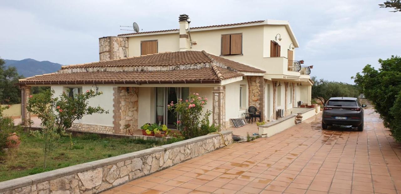 Sant Isidoro  Villa Renzo E Lucia المظهر الخارجي الصورة
