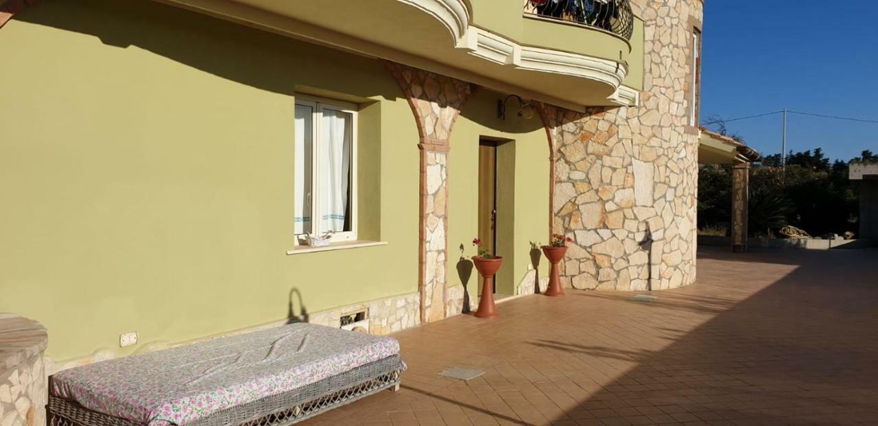 Sant Isidoro  Villa Renzo E Lucia المظهر الخارجي الصورة